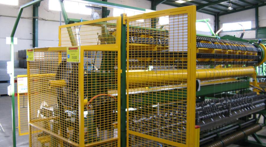 machines pour la production de mailles nouées 01